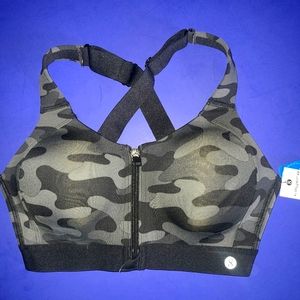 camouflage Layer8 sports bra SMALL
